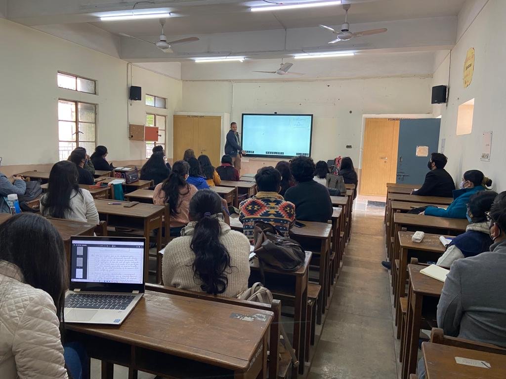 SRCSM College Reengus Sikar